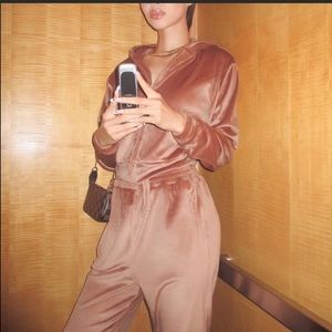 Skims velour set size small